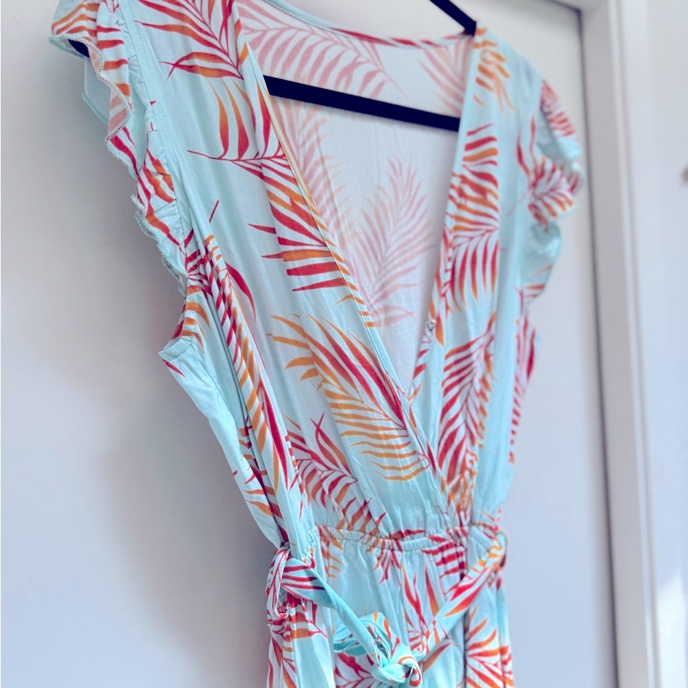 NWOT Striped Short Sleeve Romper (Shorts) - Picture 5 of 16